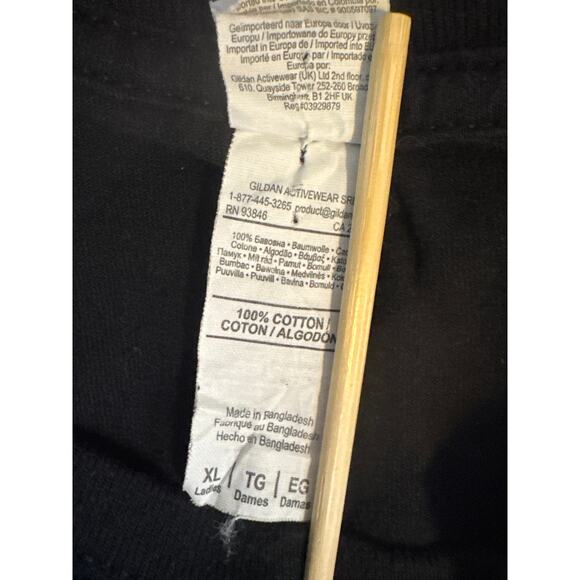 Beatles Abbey Road Halloween Graphic Tee Womens Small Black T-Shirt Long Sleeve - Picture 5 of 5